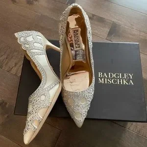 Rouge embellished evening shoe shop